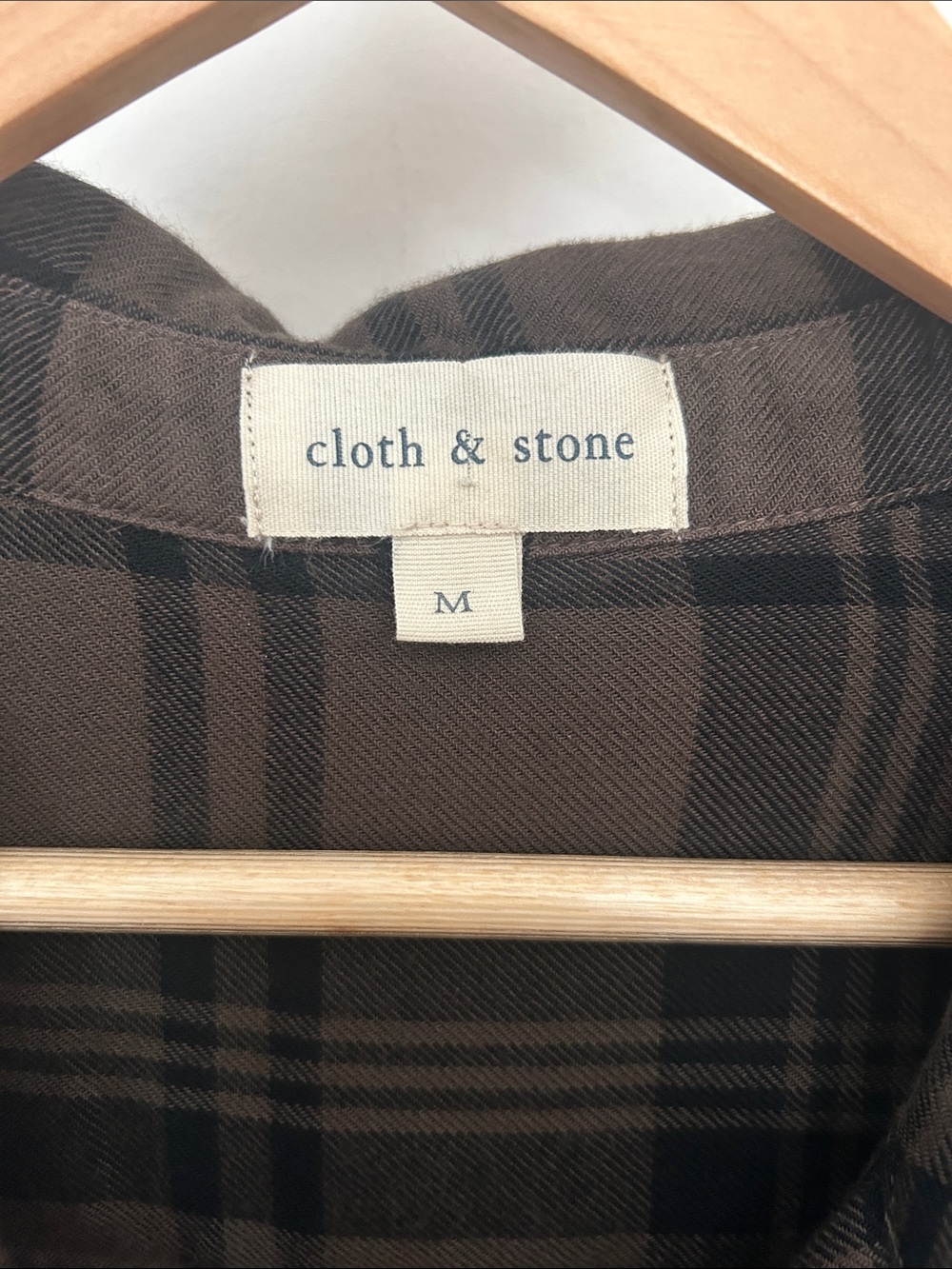 Cloth & Stone Green and Black Plaid Tie-Front Button Shirt - Picture 3 of 9